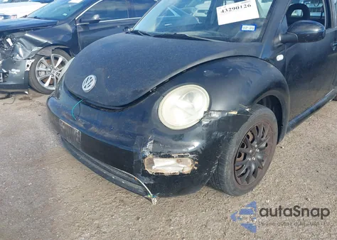 2002 Volkswagen New Beetle Gl z USA, uszkodzony, nr VIN 3VWBK21C72M435196